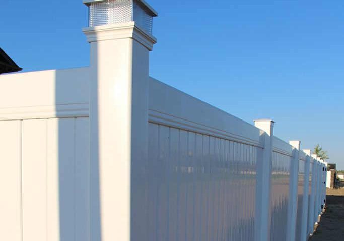 New garden fence development